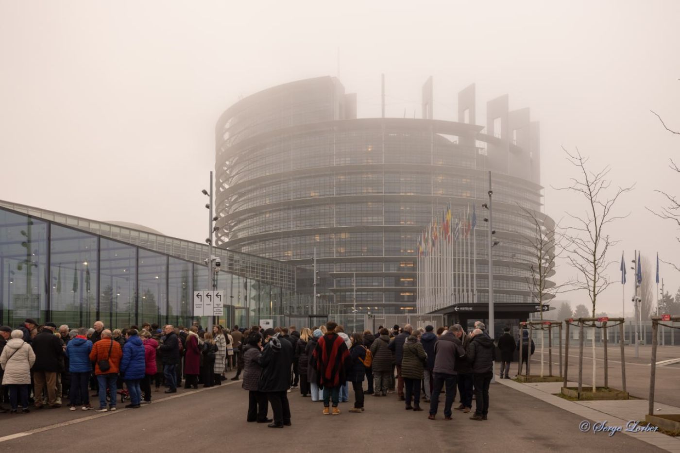 Ensemble pour les Libertés devant le Parlement européen en soutien aux agriculteurs