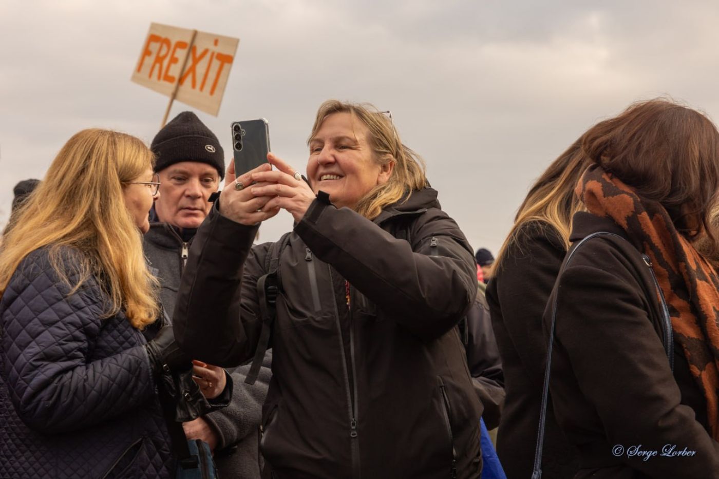 Ensemble pour les Libertés devant le Parlement européen en soutien aux agriculteurs